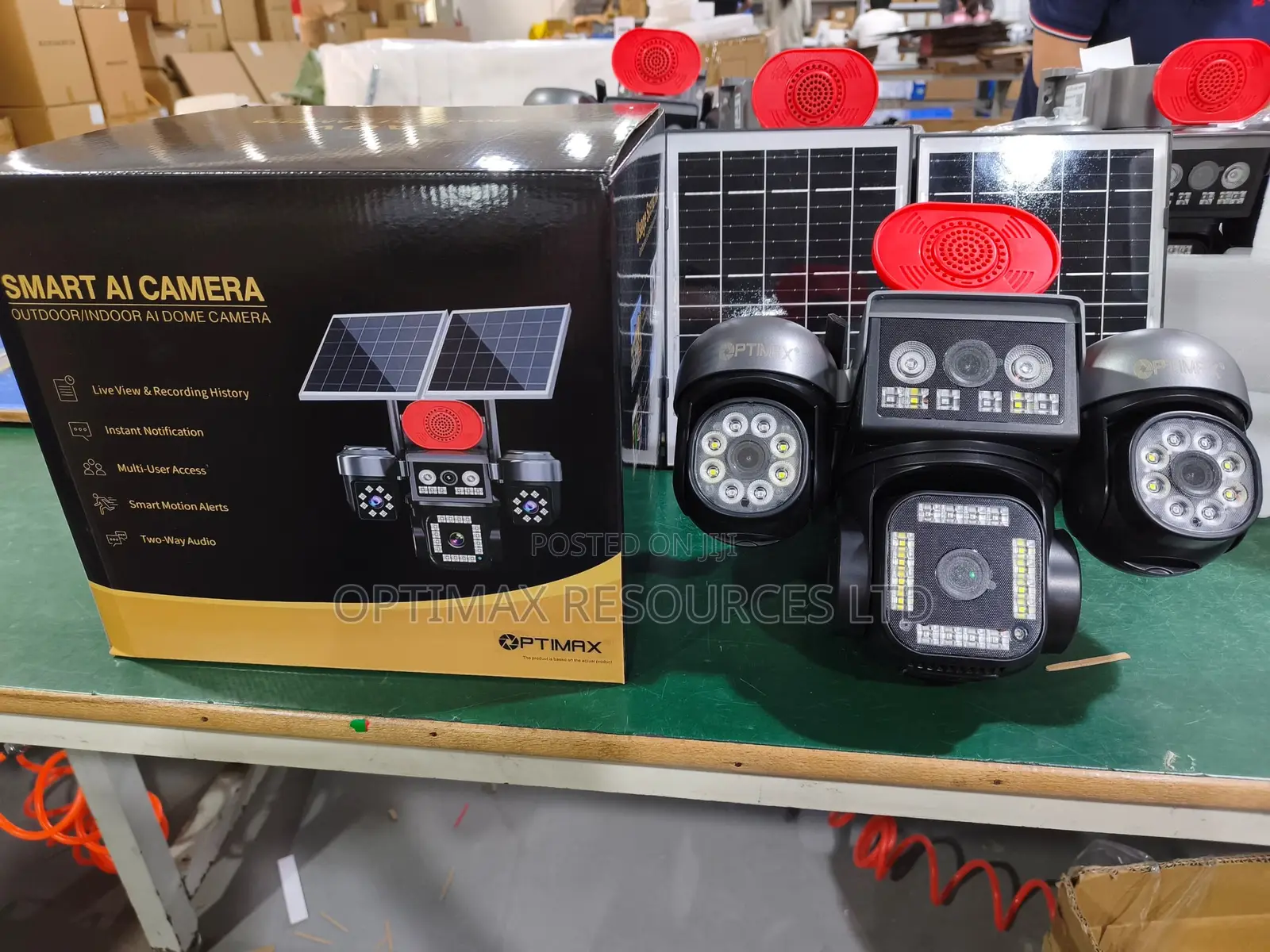 4lens 3ptz Auto Rotation 4g Solar PTZ Camera