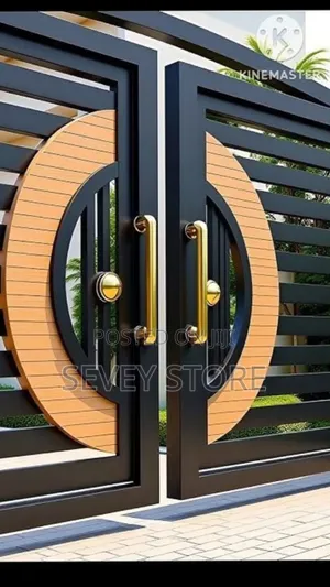 House Gates Fabricated for Security