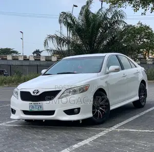 Toyota Camry SE 4dr Sedan (2.4L 4cyl 5A) 2007 White
