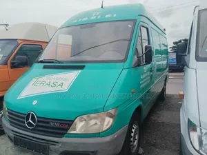 Mercedes-Benz Sprinter 2006 Green