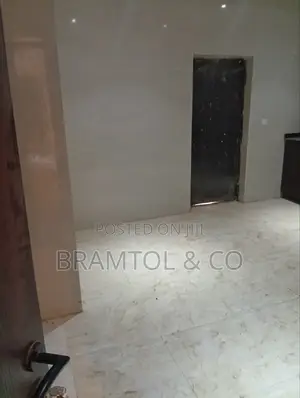4bdrm Townhouse / Terrace in Dakwo District for rent