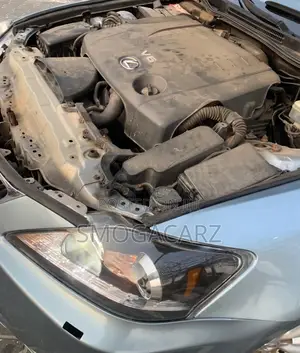 Lexus IS 250 2010 Blue