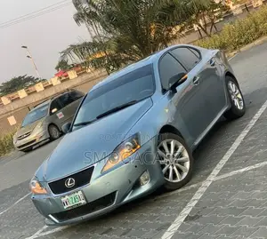 Lexus IS 250 2010 Blue