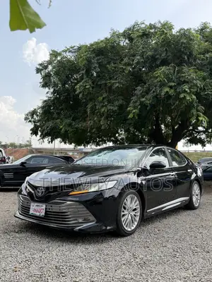 Toyota Camry LE 2021 Black