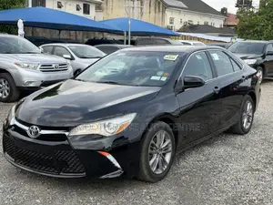 Toyota Camry SE 4dr Sedan (2.5L 4cyl 6A) 2016 Black