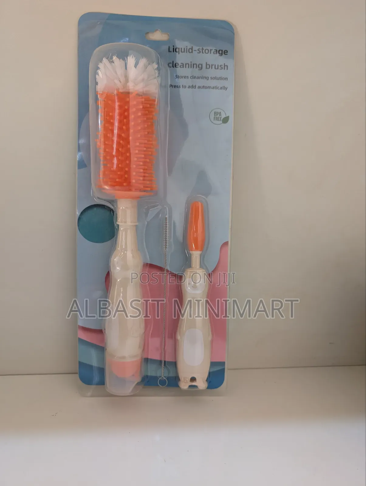 Liquid Cleaning Brush