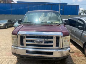 Ford E350 2008 Red