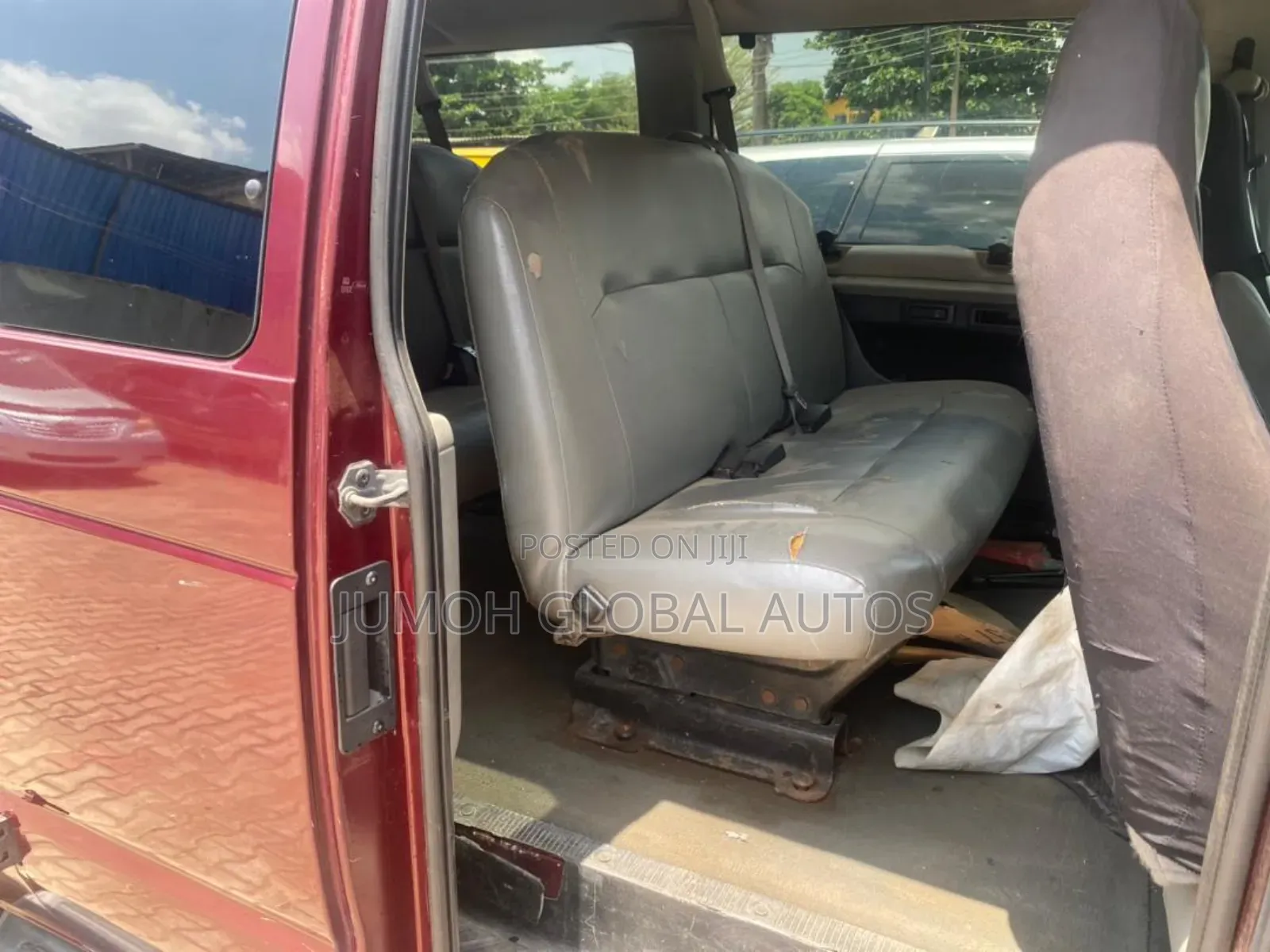 Ford E350 2008 Red