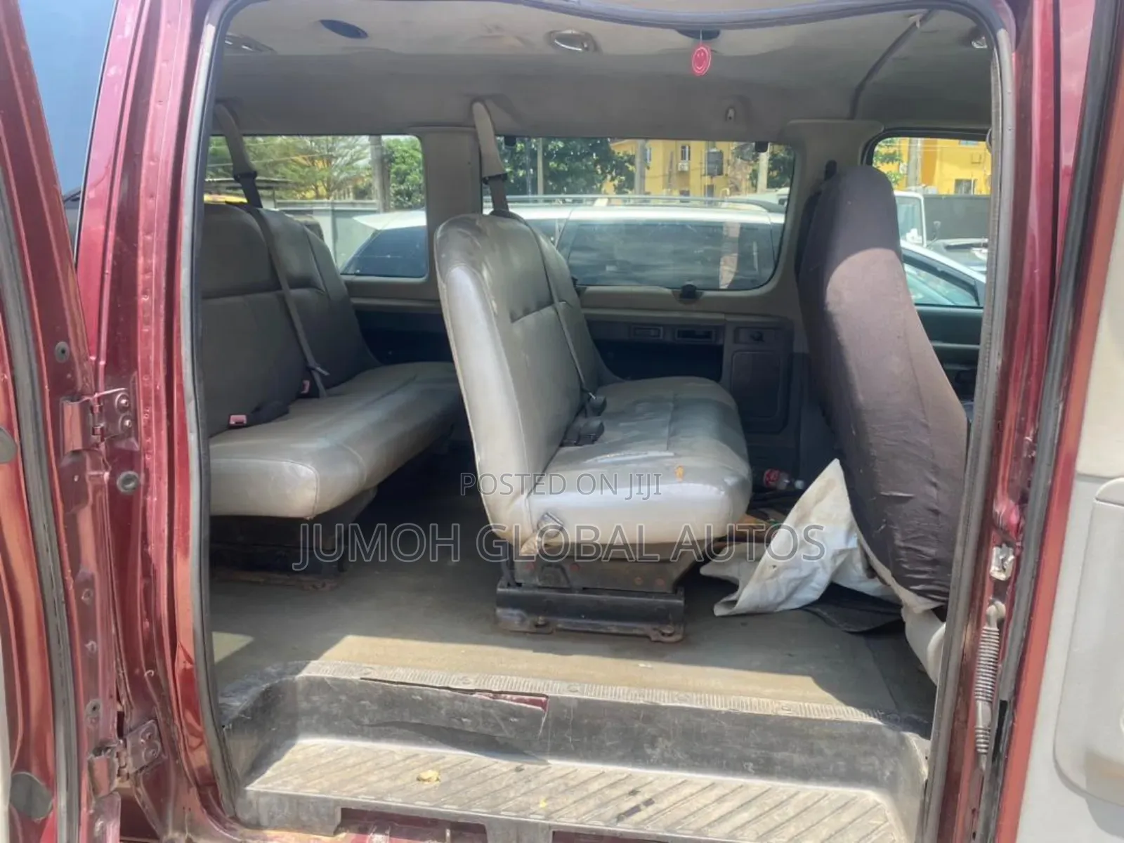 Ford E350 2008 Red