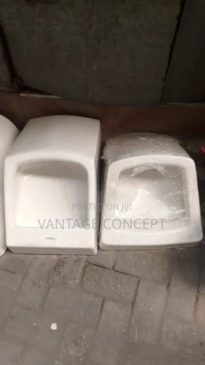 Square Wall Hung Urinary Bowls