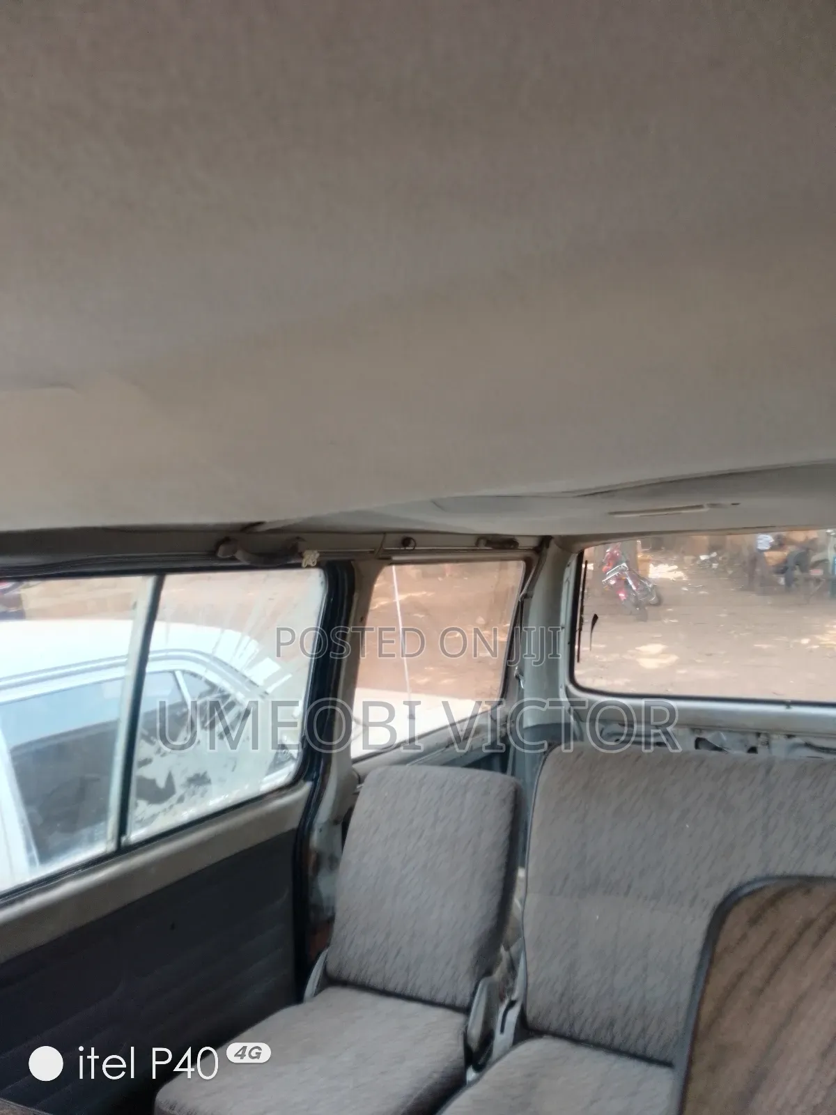 Mitsubishi L300 2002 Silver