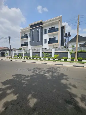 4bdrm Duplex in Zone 2 / Wuse for sale
