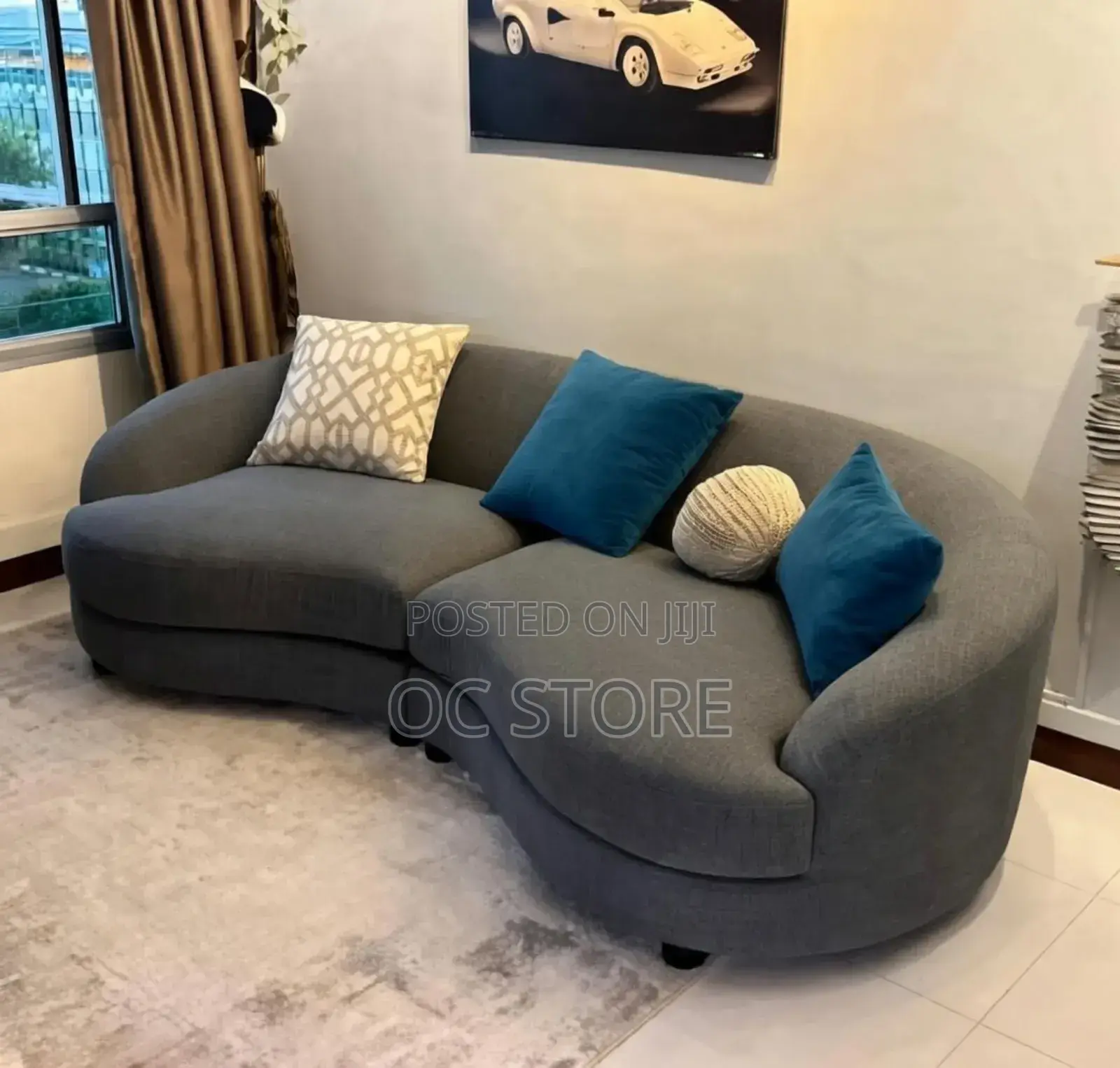 Curved Sofa Chair