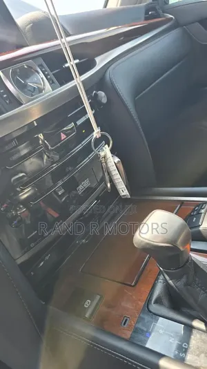 Lexus LX 2017 Black