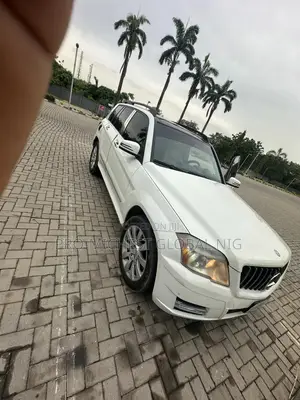 Mercedes-Benz GLK-Class 350 4MATIC 2010 White