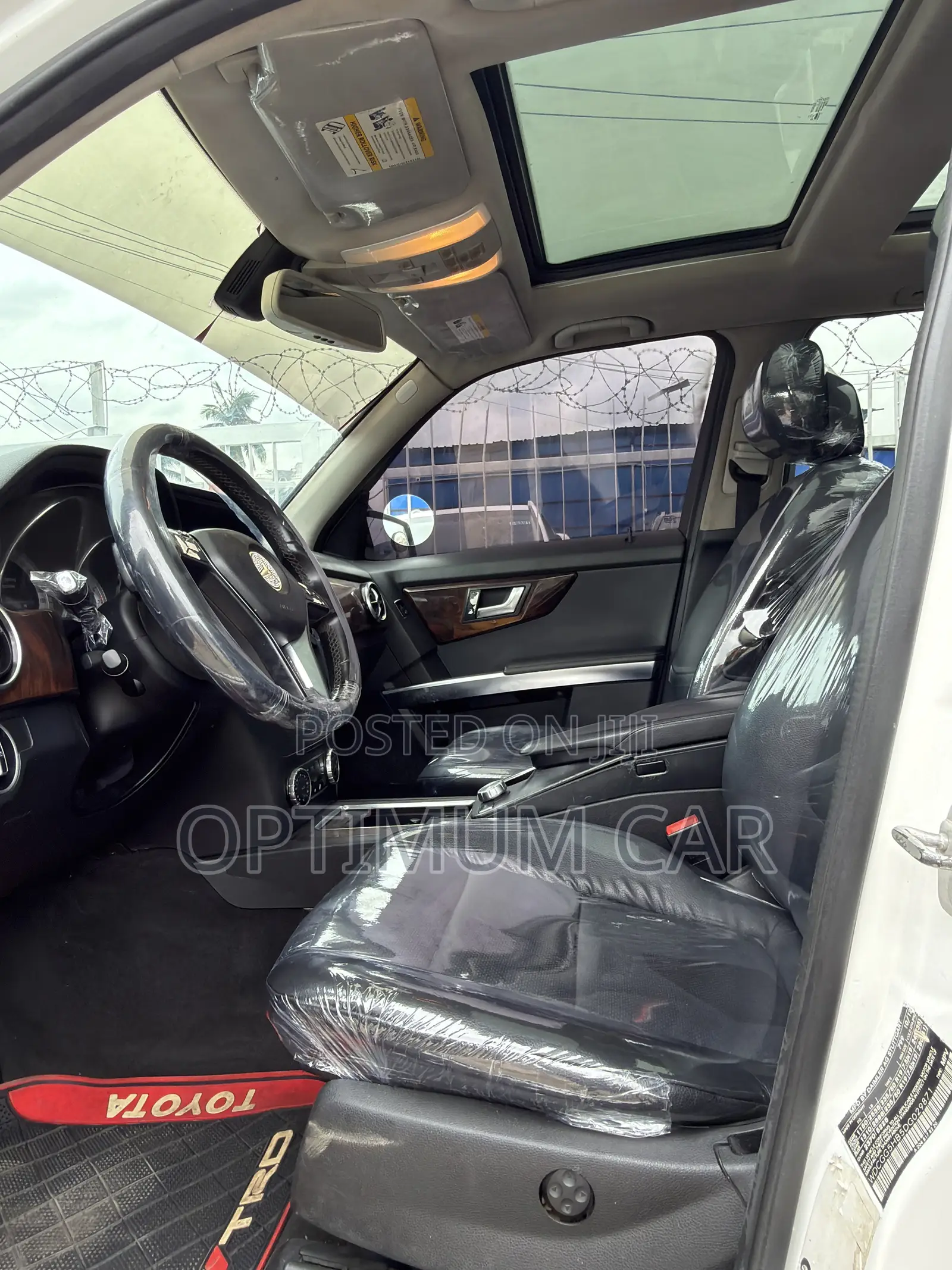 Mercedes-Benz GLK-Class 350 4MATIC 2013 White