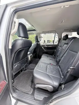 Lexus GX 460 Base 2015 Silver