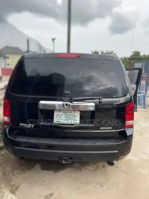 Honda Pilot LX 4dr SUV 4WD (3.5L 6cyl 5A) 2012 Black
