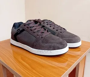 Thrift Airwalk Sneakers (Original)
