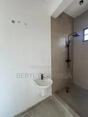 3bdrm Apartment in Ikate for rent