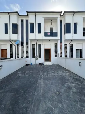 4bdrm Duplex in Ikota for rent