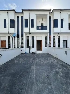 4bdrm Duplex in Ikota for rent