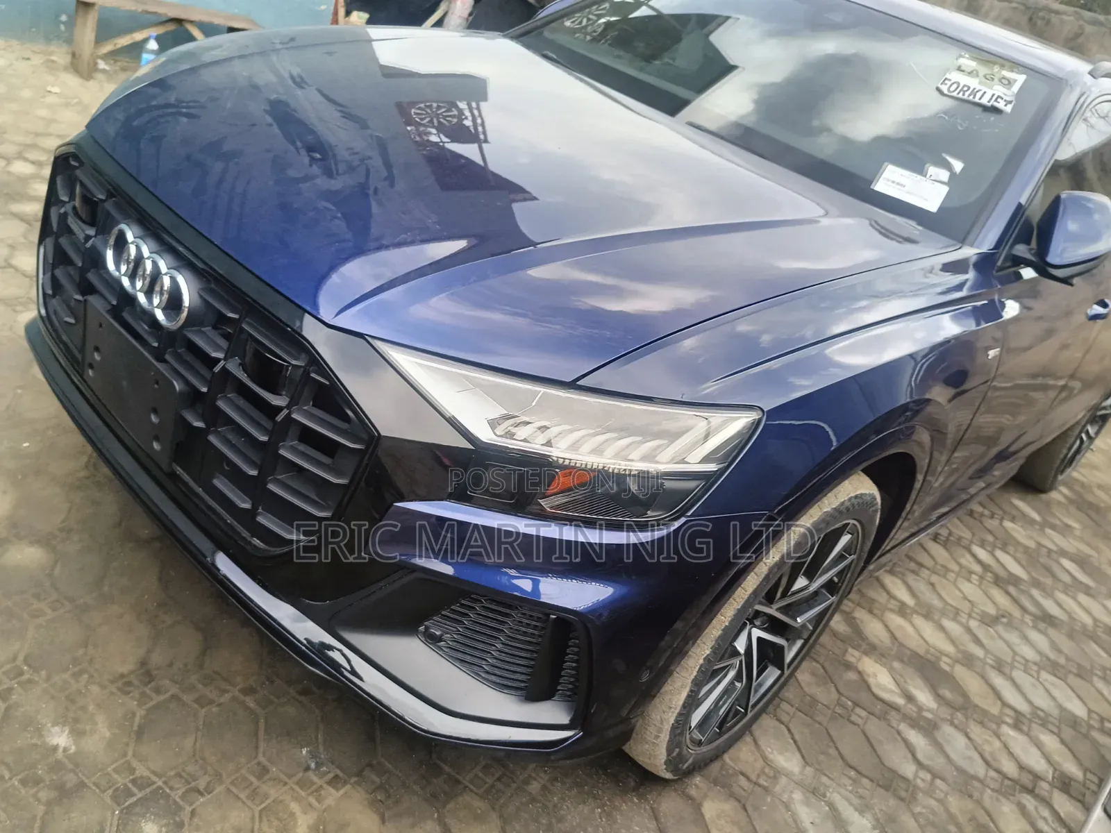 Audi Q8 2021 Blue