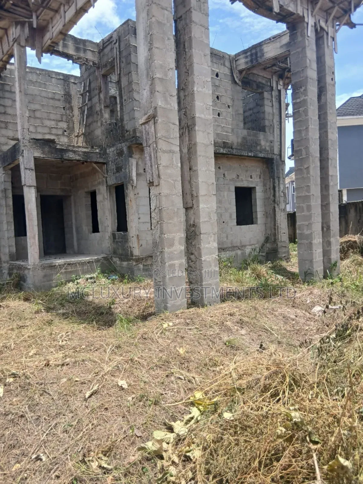 Uncompleted 6 Bed Mansion With a Penthouse