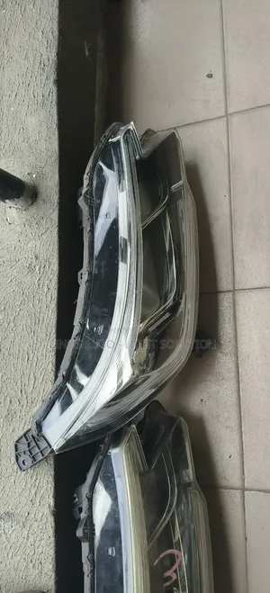 Head Lights 2016 Honda CRV