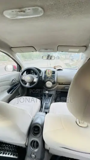 Nissan Almera 2015 Red
