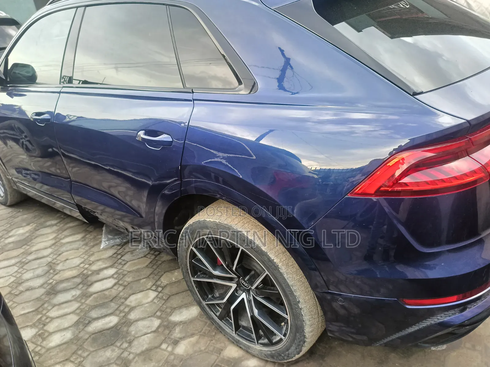 Audi Q8 2021 Blue
