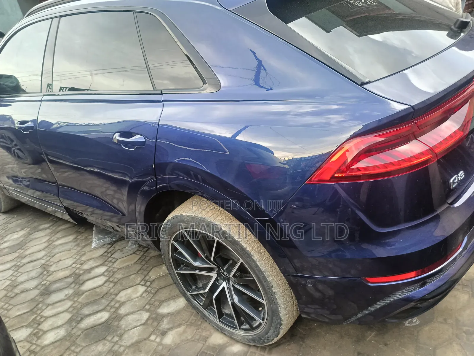 Audi Q8 2021 Blue