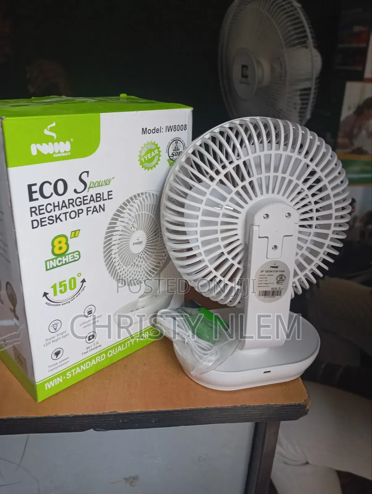 8" Iwin Rechargeable Table Fan