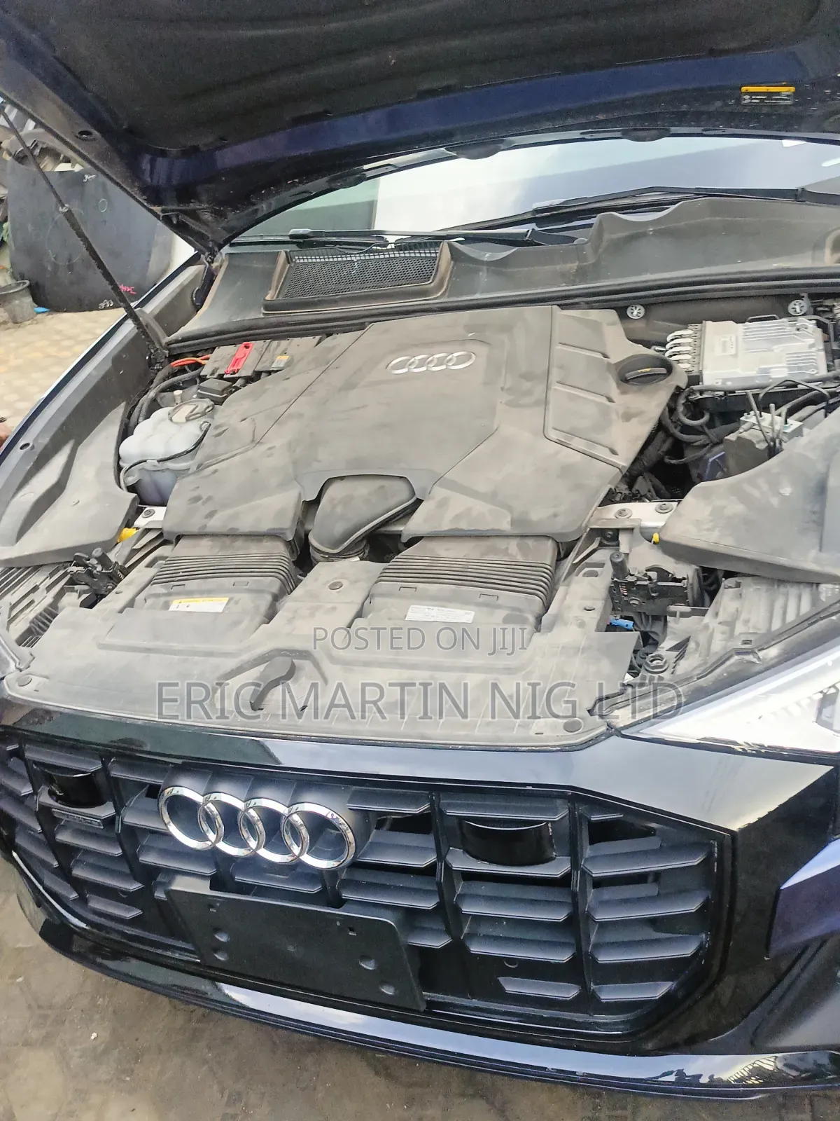 Audi Q8 2021 Blue