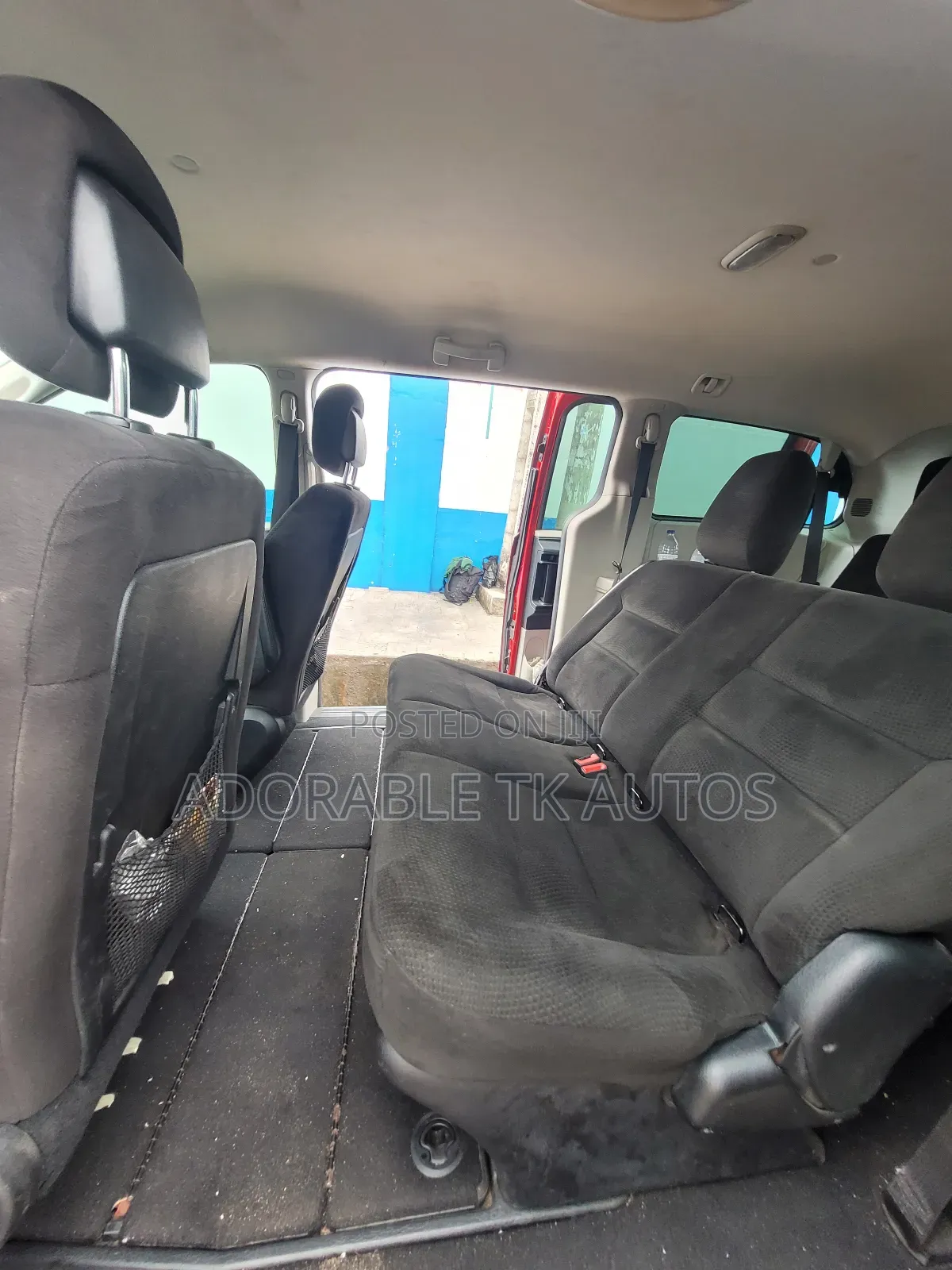 Dodge Caravan 2013 Red
