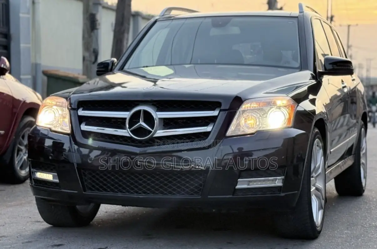 Mercedes-Benz GLK-Class 350 4MATIC 2011 Black