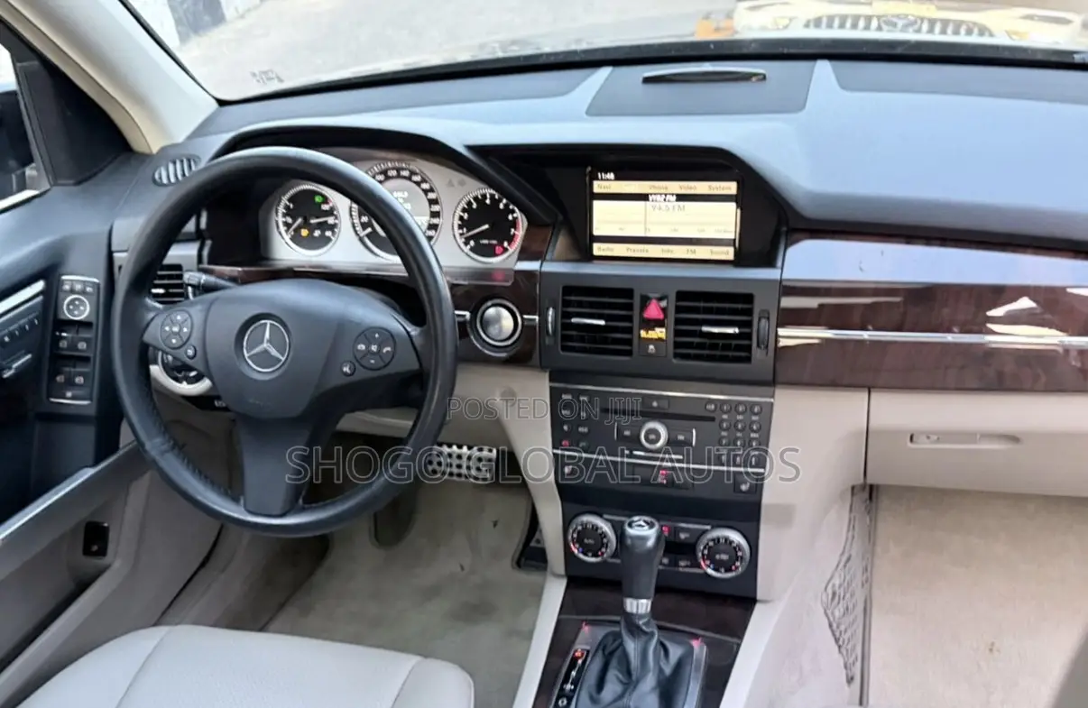 Mercedes-Benz GLK-Class 350 4MATIC 2011 Black