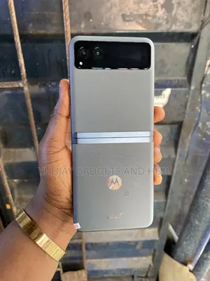 Motorola Razr 40s 256 GB Gray