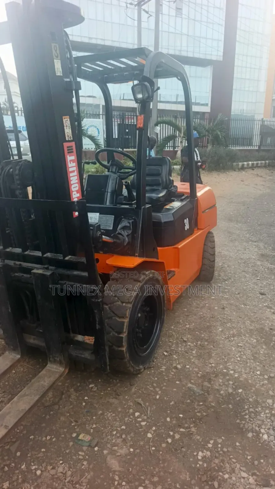 Clean 3tons Nippon Forklift