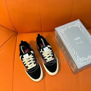 Disney X Vans Knu Skool "Scar" (The Lion King)