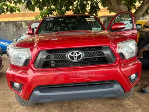 Toyota Tacoma Access Cab 4x4 4.0L V6 5-Speed Automatic 2013 Red