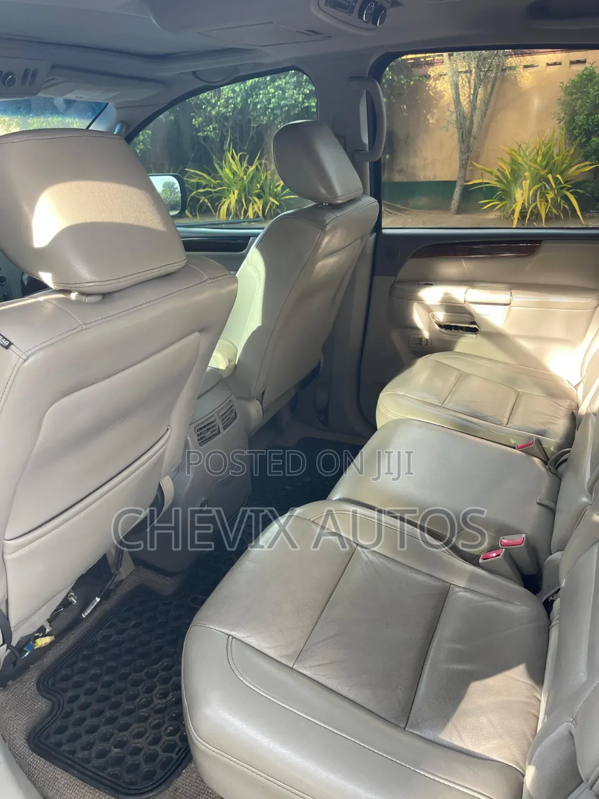 Nissan Armada Platinum 2012 White