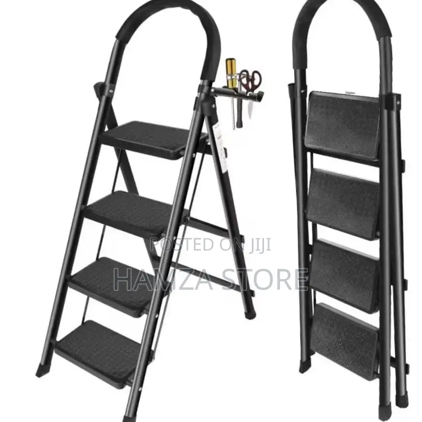 4 Steps Ladder With Tools Tray