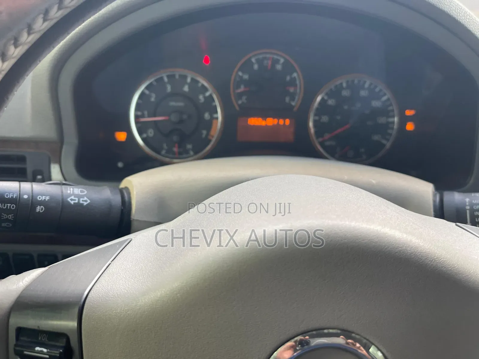 Nissan Armada Platinum 2012 White