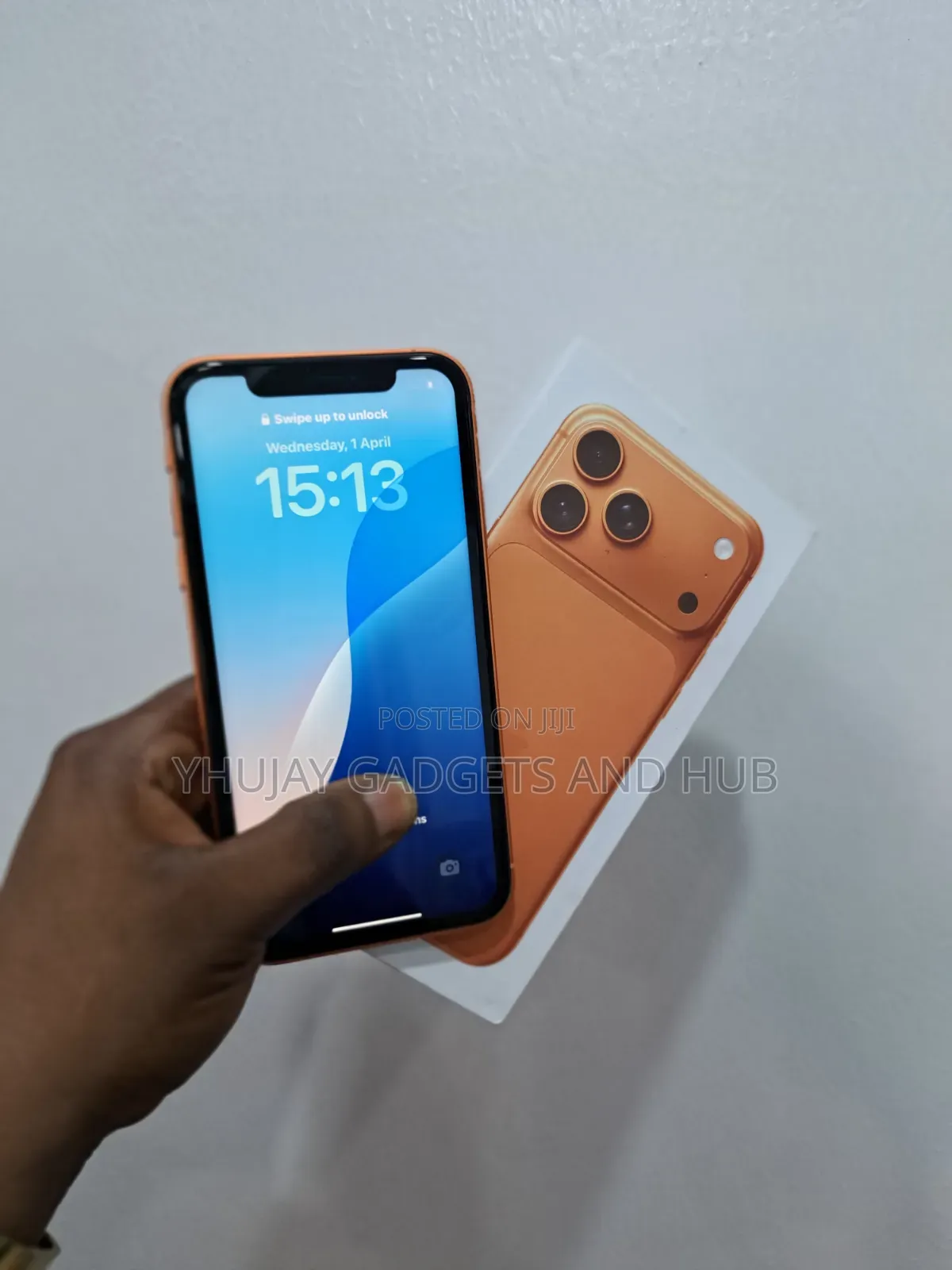 New Apple iPhone XR 128 GB Orange
