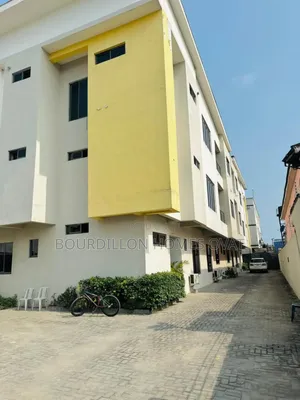 Furnished 3bdrm Block of Flats in Lekki Phase 1 for rent