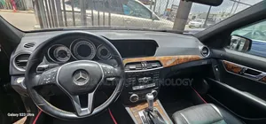 Mercedes-Benz C350 2012 Black