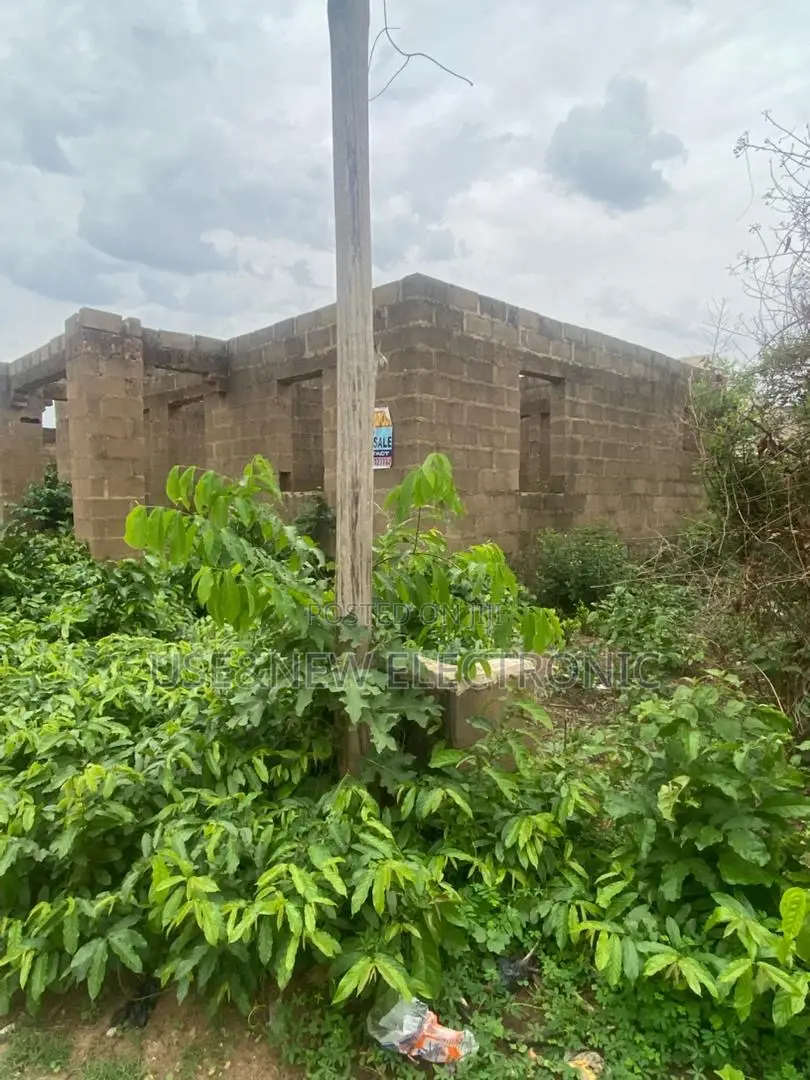 3bed Room Uncompleted Building