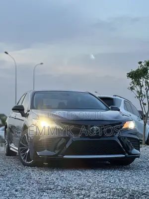 Toyota Camry SE (2.5L 4cyl 8A) 2019 Black