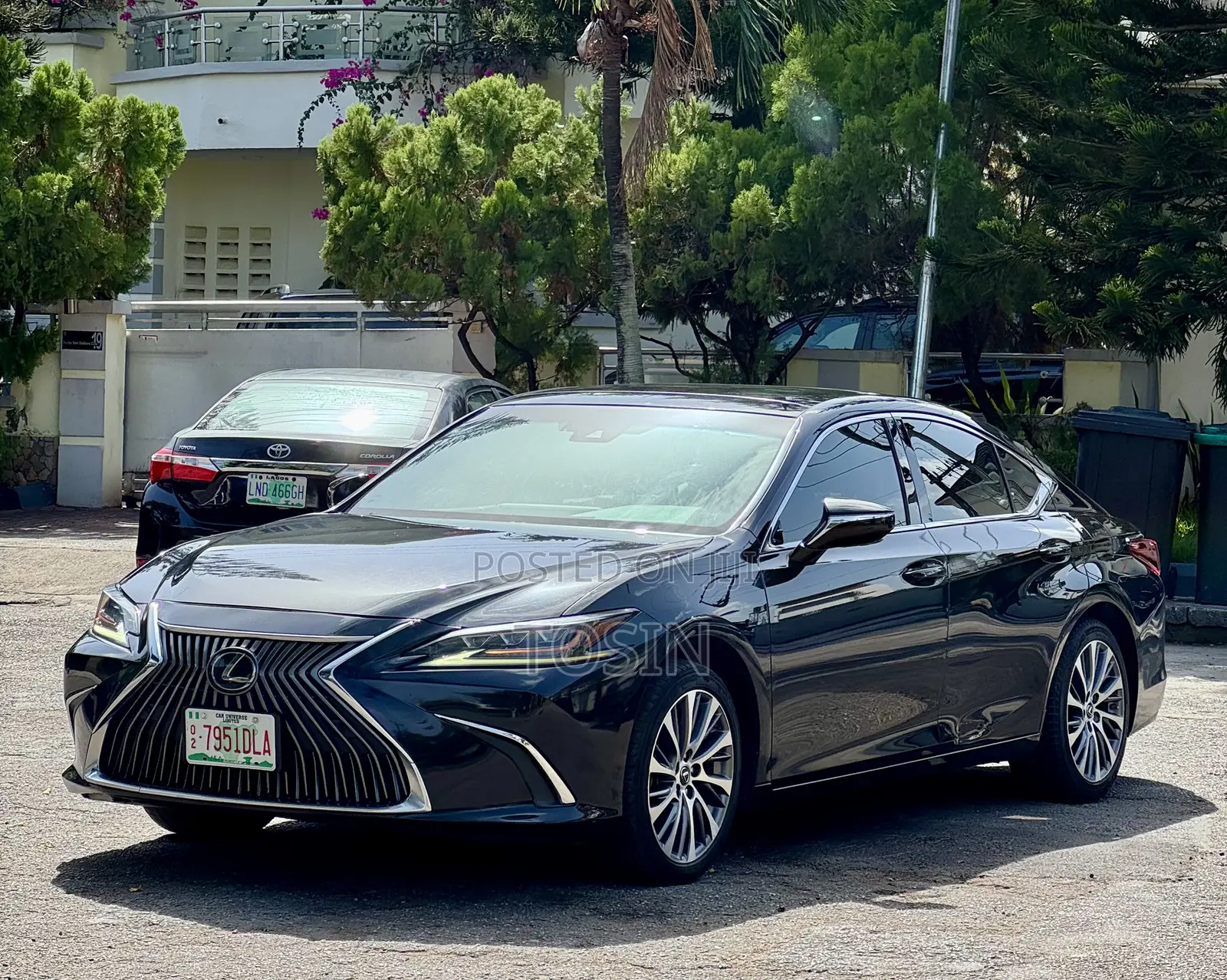 Lexus ES 2019 Black
